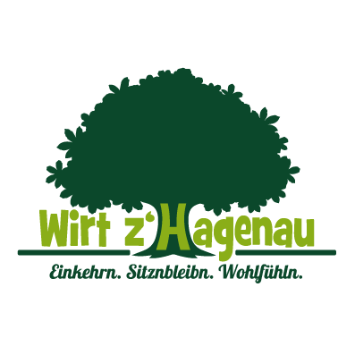 Wirt z'Hagenau - Fam. Probst | Logo mit großem, grünem Laubbaum. Darunter steht in hellgrüner Schrift „Wirt z’Hagenau“ mit einem integrierten „H“ im Baumstamm, gefolgt vom Slogan „Einkehrn. Sitznbleibn. Wohlfühln.“ in Dunkelgrün.